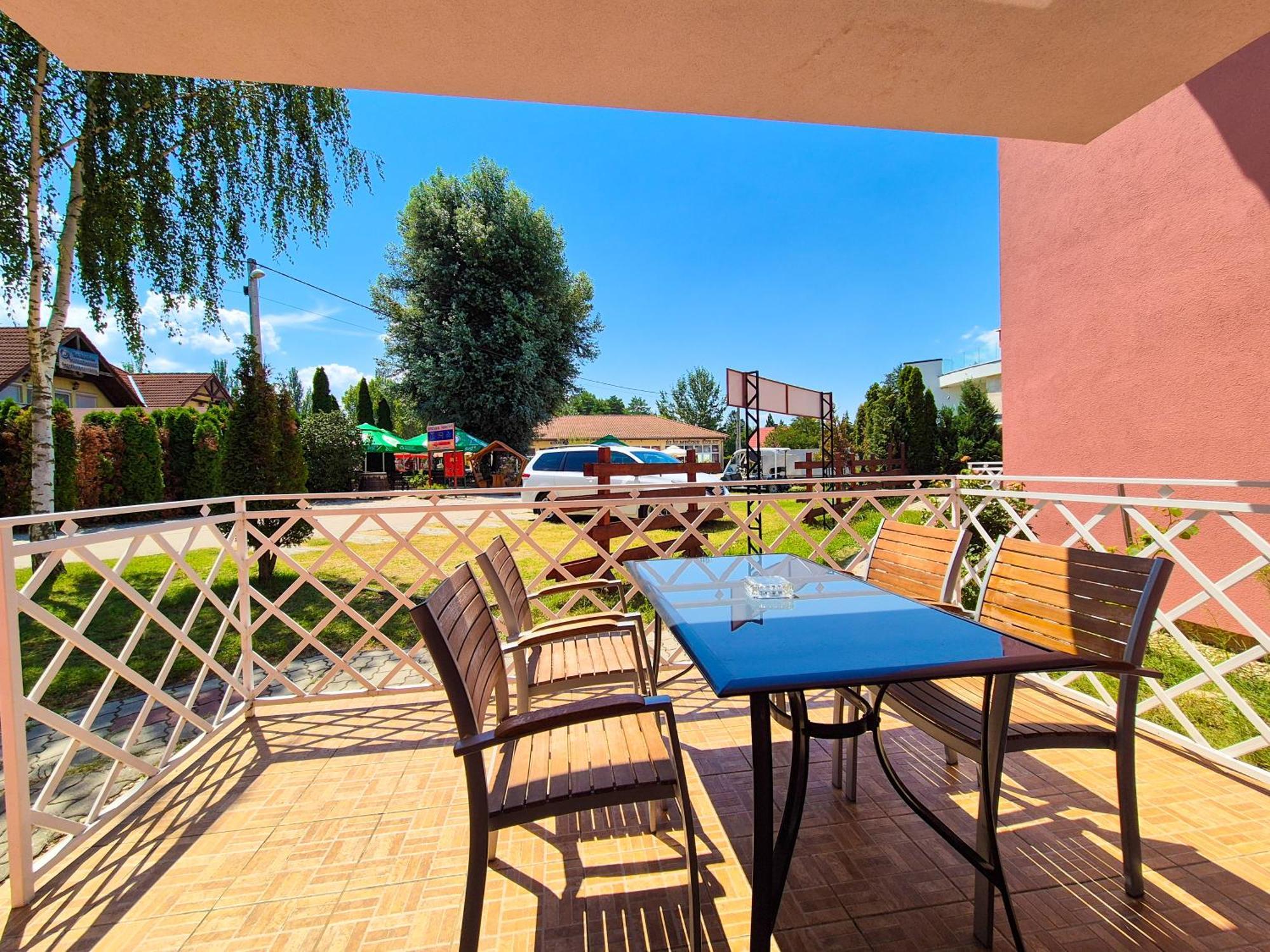 Ildiko Apartmanhaz Zamárdi Exteriér fotografie