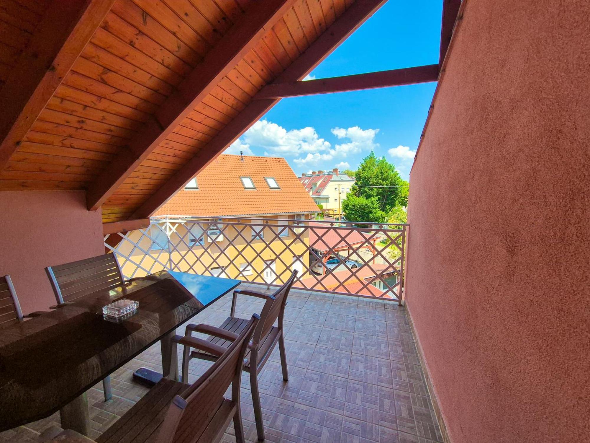 Ildiko Apartmanhaz Zamárdi Exteriér fotografie